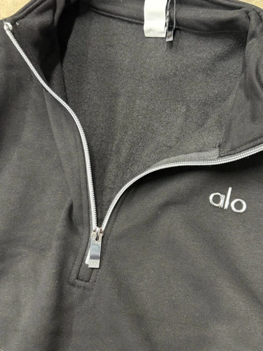 ALO Yoga Men’s Black Half-Zip Sweater
